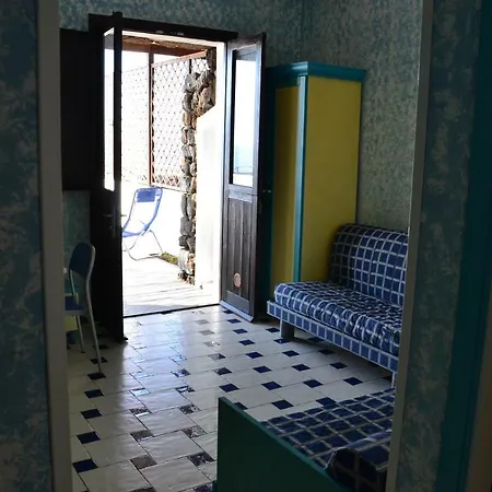 Dammusi Della Perla Nera * Пантеллерия